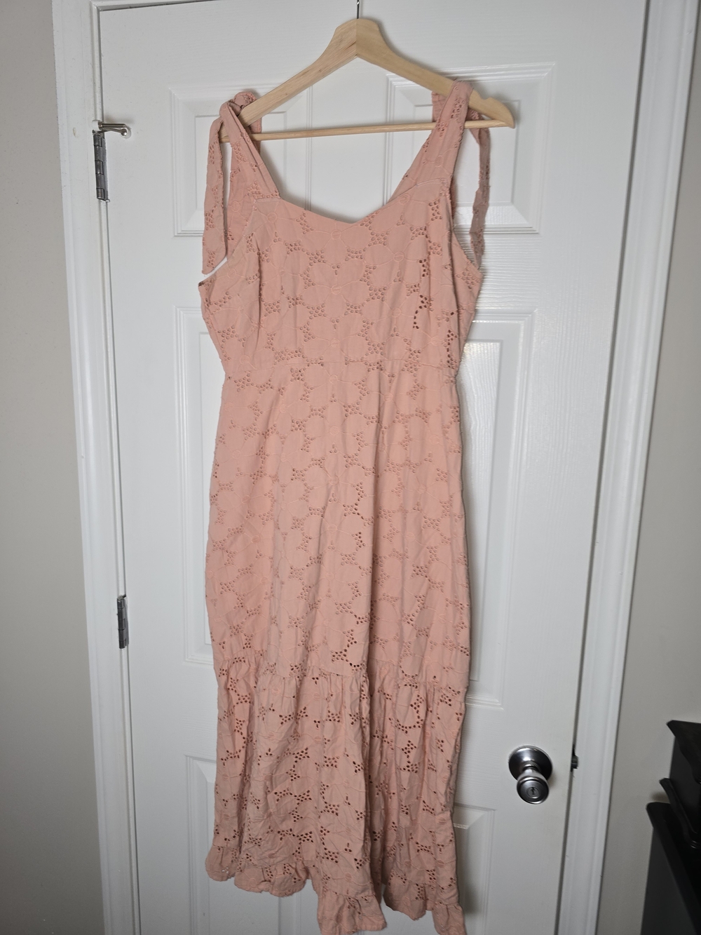 ASOS Blush Pink Eyelet Maxi Dress with Tie Straps Size Medium